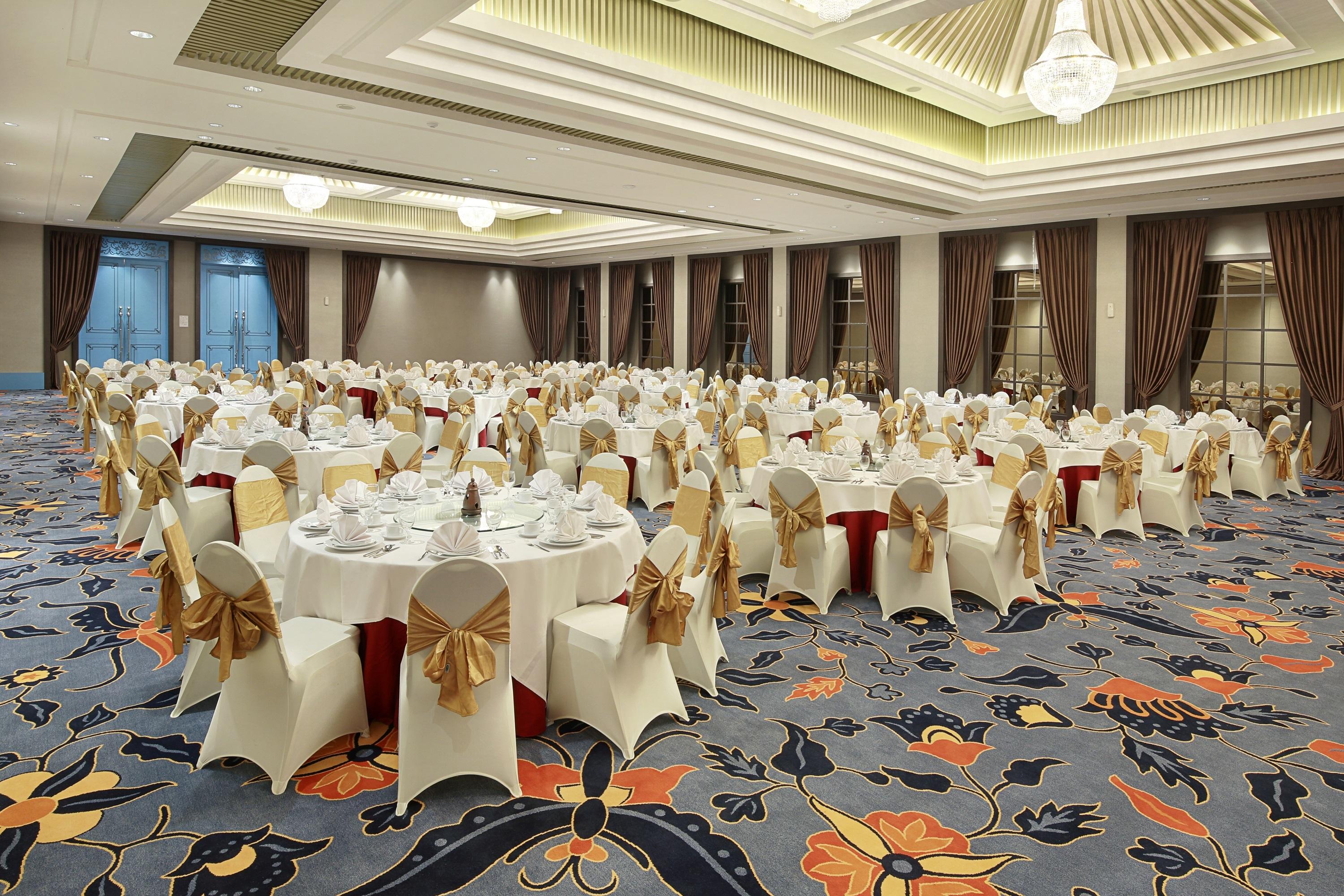 สวิส-เบลินน์ ซารีเปโตโจ โซโล Hotel Surakarta  ภายนอก รูปภาพ
